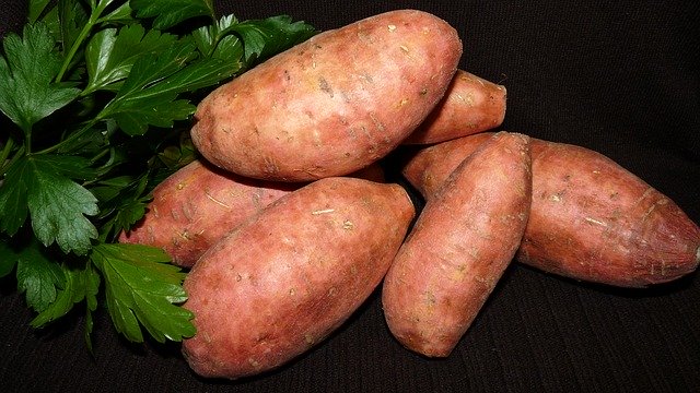 A bunch of sweet potatoes