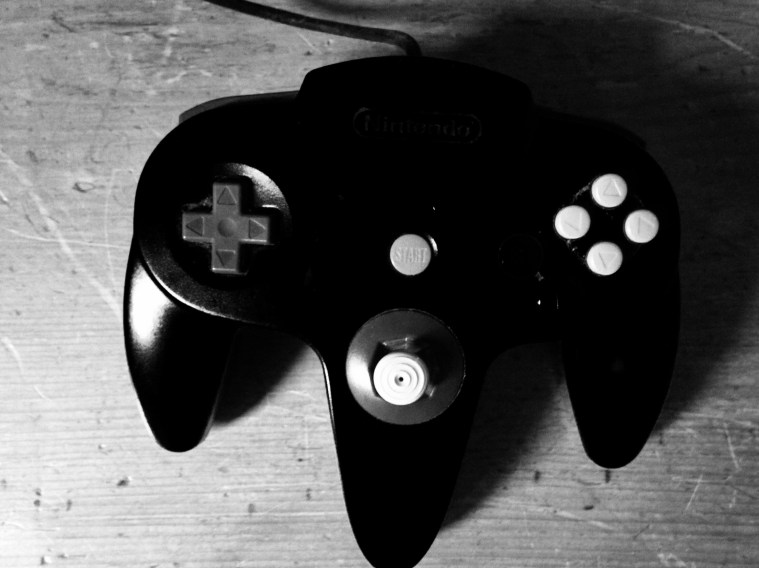 N64 controller - 20th anniversary