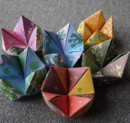 Paper fortune tellers