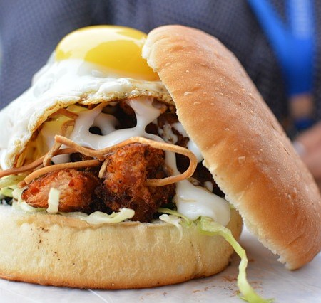 An egg and mayonnaise bun