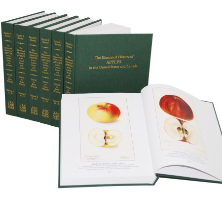 The Illustrated History of Apples in the United States and Canada by Daniel J. Bussey