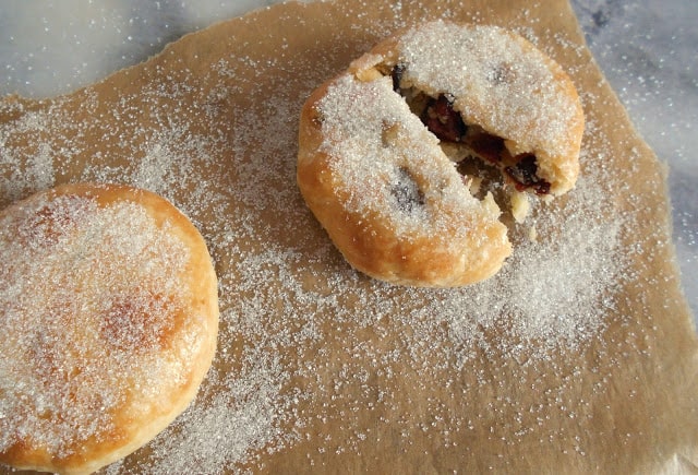 Chorley Cakes powdered with sugar