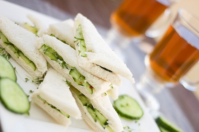 Cucumber sandwich with white bread.